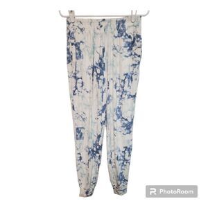 Old Navy Plush Tie-Dye Pull-On Joggers Size Small Blue Marble